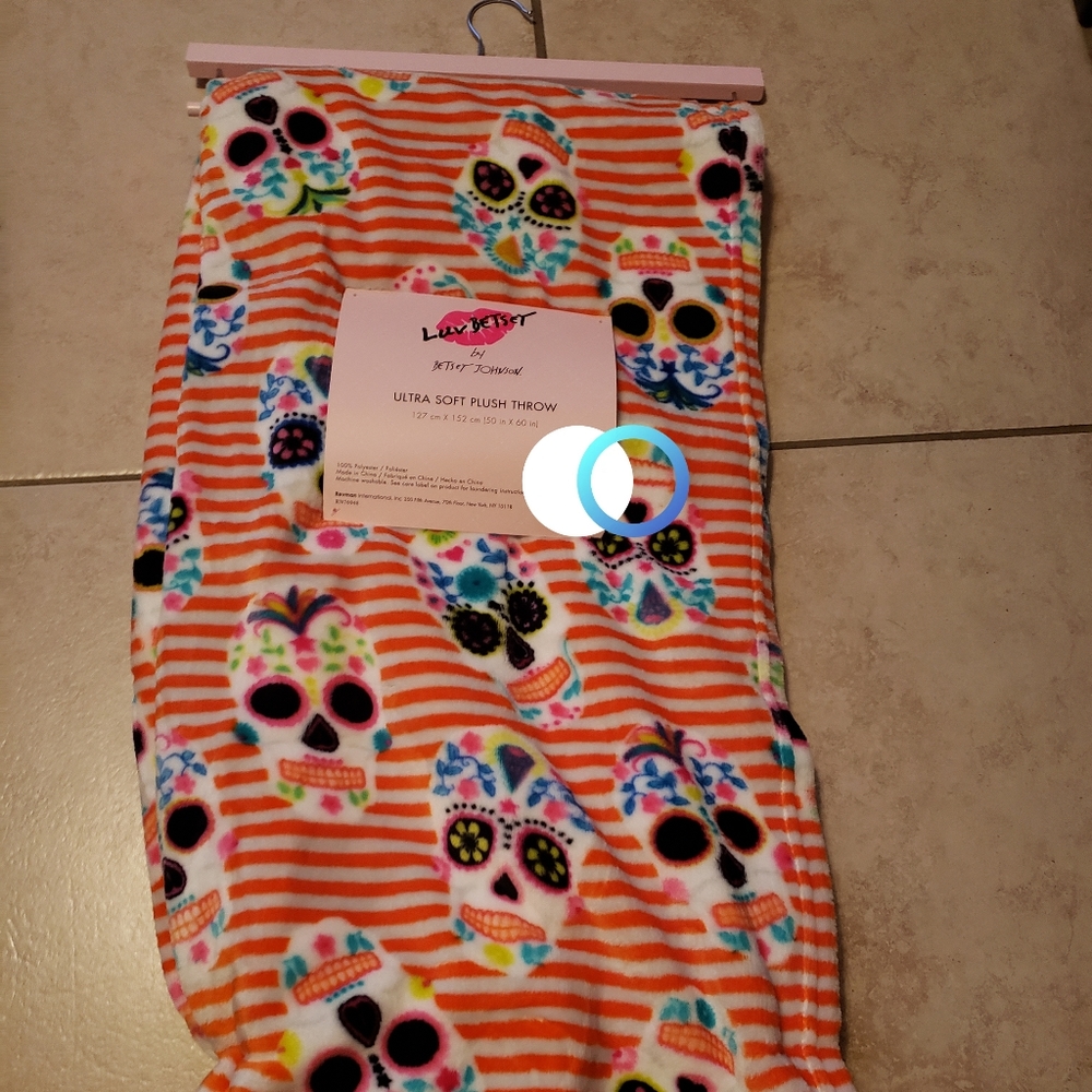 Betsey Johnson Colorful Dia De los Muertos